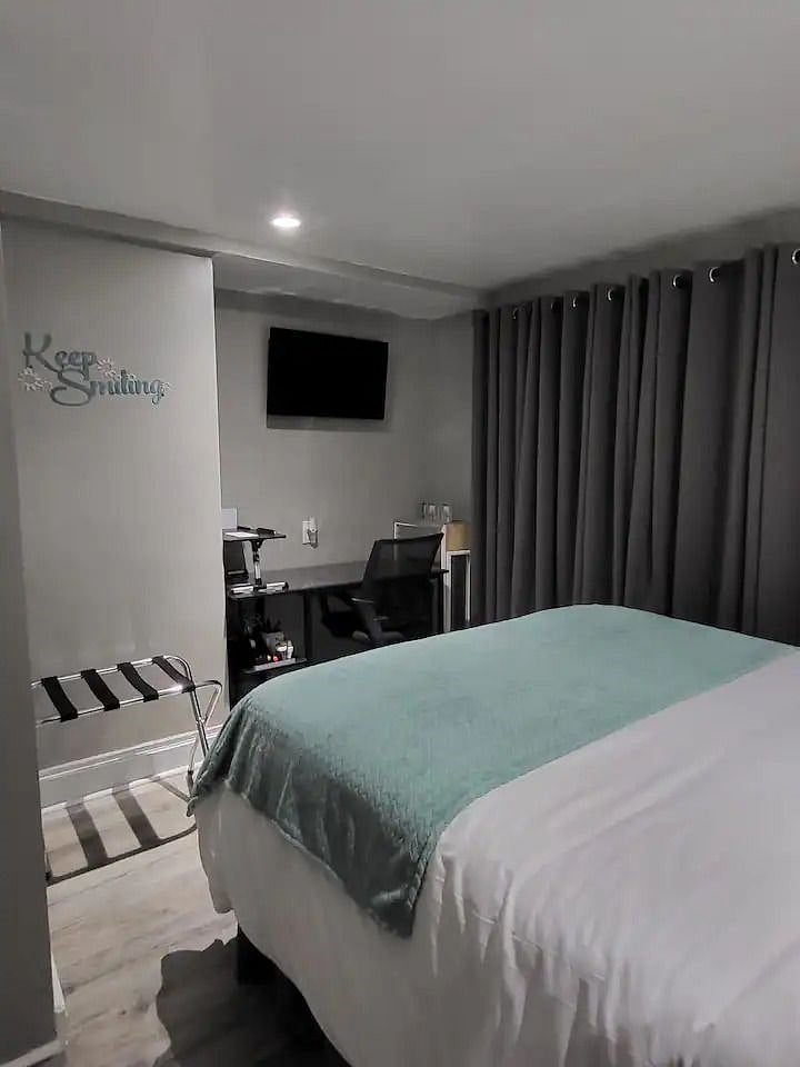 Furnished Finder property 399019_1 photo 6