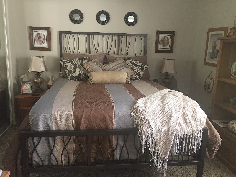 Guests Bedroom