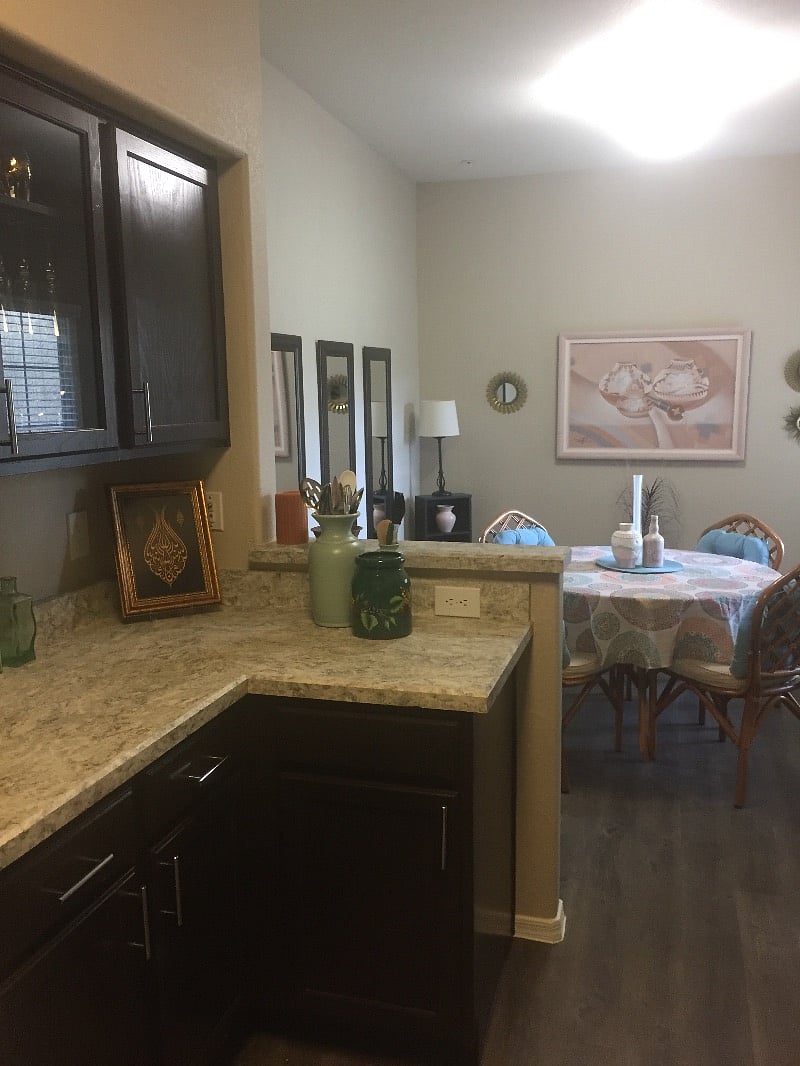 Looking into kitchenette from kitchen