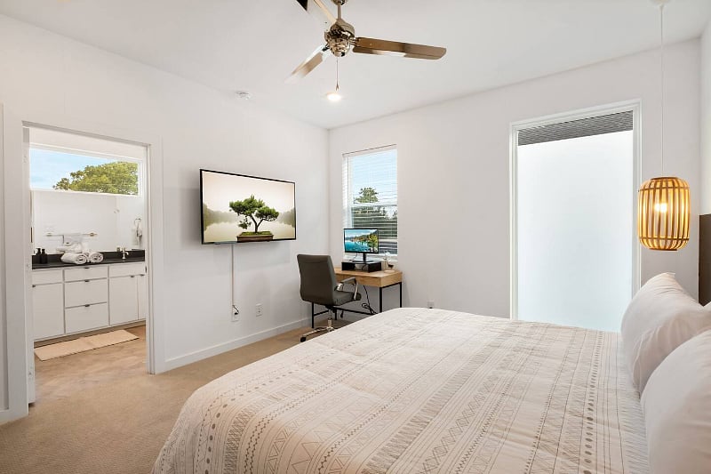 Furnished Finder property 399108_1 photo 13