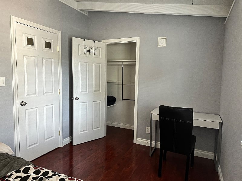 Furnished Finder property 399116_1 photo 4