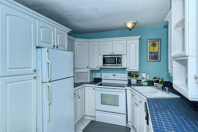 Furnished Finder property 399146_1 photo 10