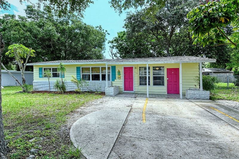 Furnished Finder property 399146_1 photo 3