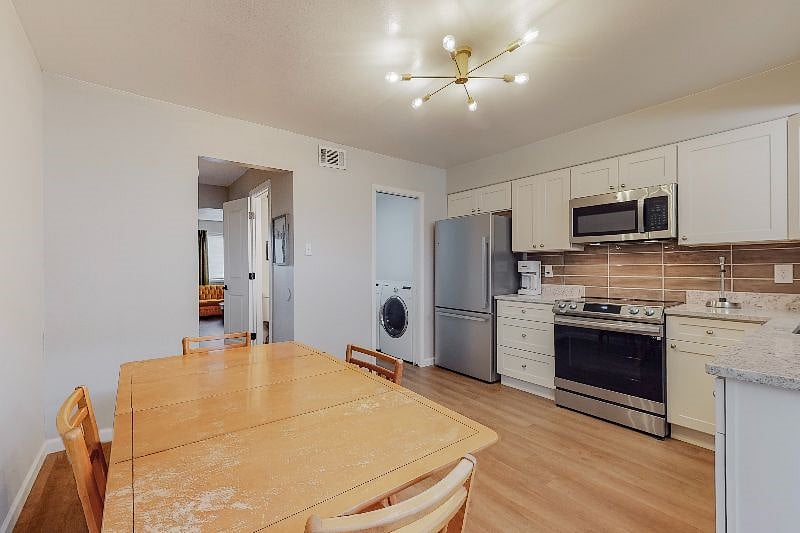 Furnished Finder property 399158_1 photo 11