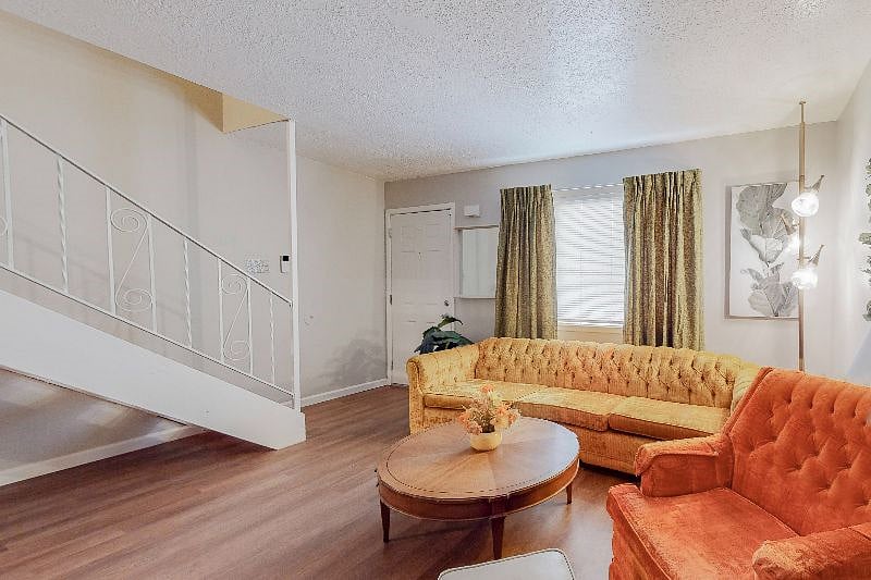 Furnished Finder property 399158_1 photo 6