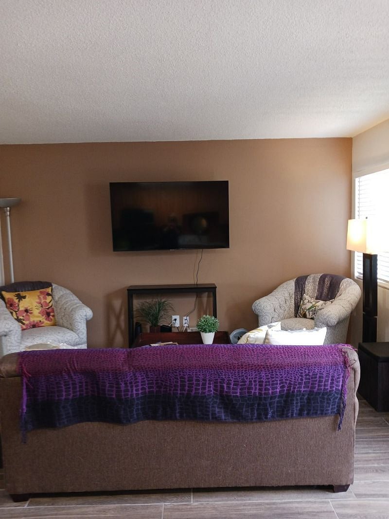 Furnished Finder property 399173_1 photo 5