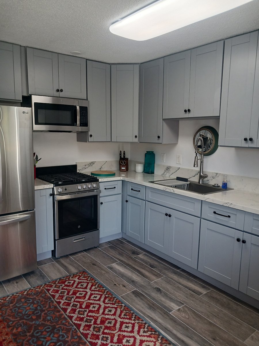 Furnished Finder property 399173_2 photo 3