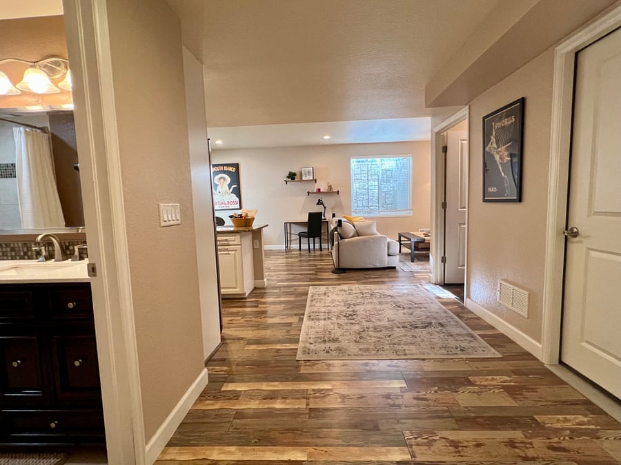 Furnished Finder property 399234_1 photo 13
