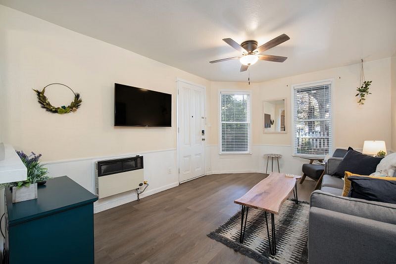 Furnished Finder property 399299_1 photo 8