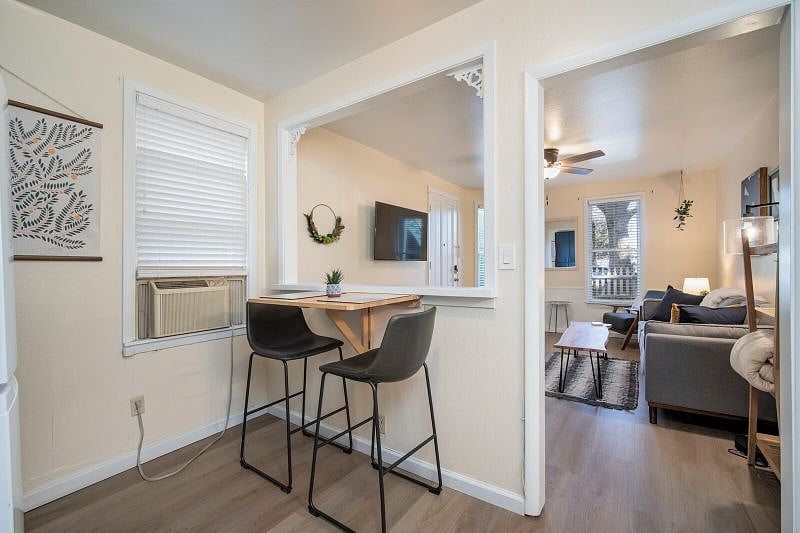 Furnished Finder property 399299_1 photo 10