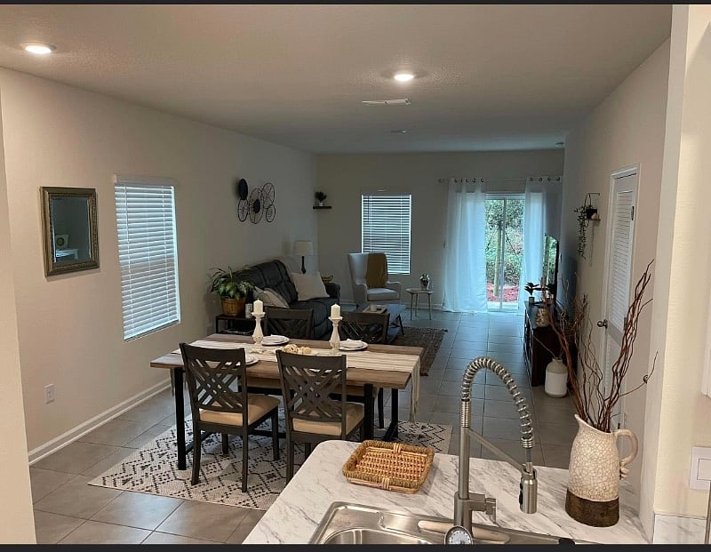 Furnished Finder property 399314_1 photo 3