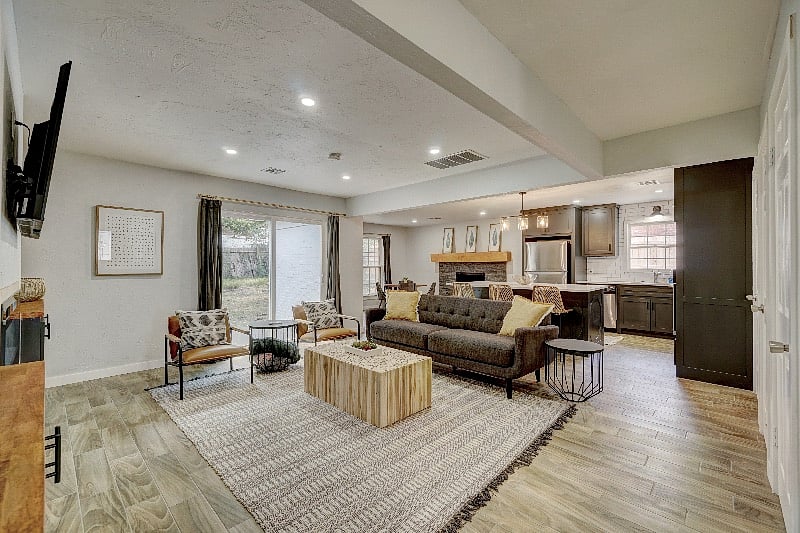 Furnished Finder property 399375_1 photo 17