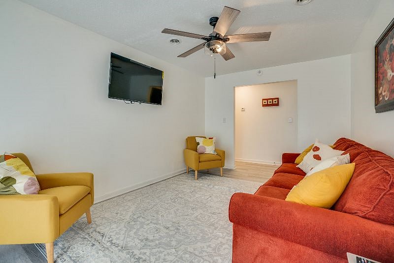 Furnished Finder property 399396_1 photo 4