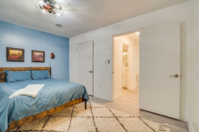 Furnished Finder property 399396_1 photo 17