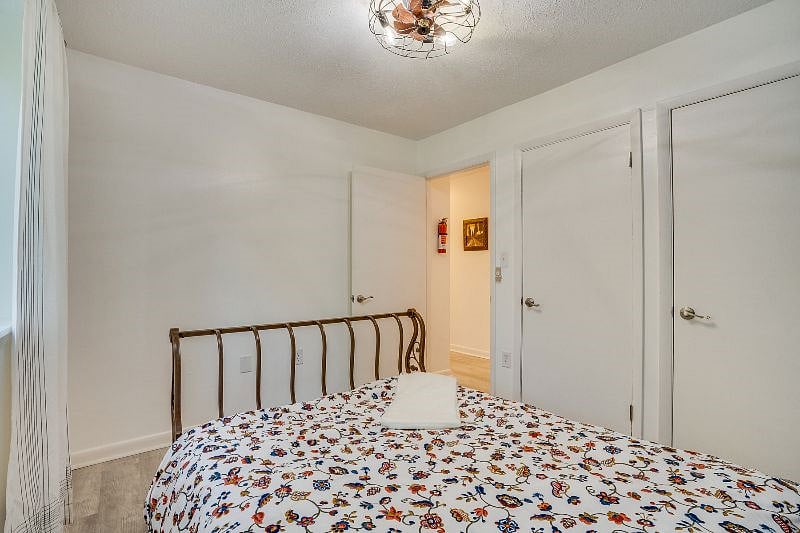 Furnished Finder property 399396_1 photo 22