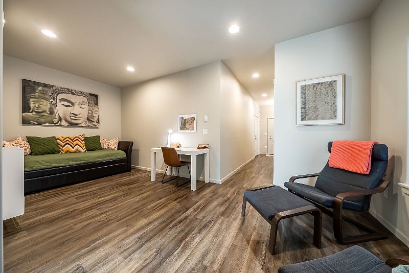 Downstairs den, desk, lounge chairs and trundle bed. Sleeps 2.