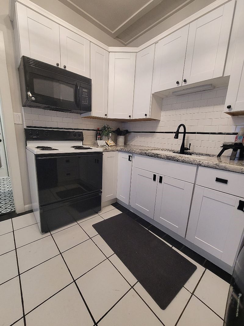 Furnished Finder property 399494_1 photo 3