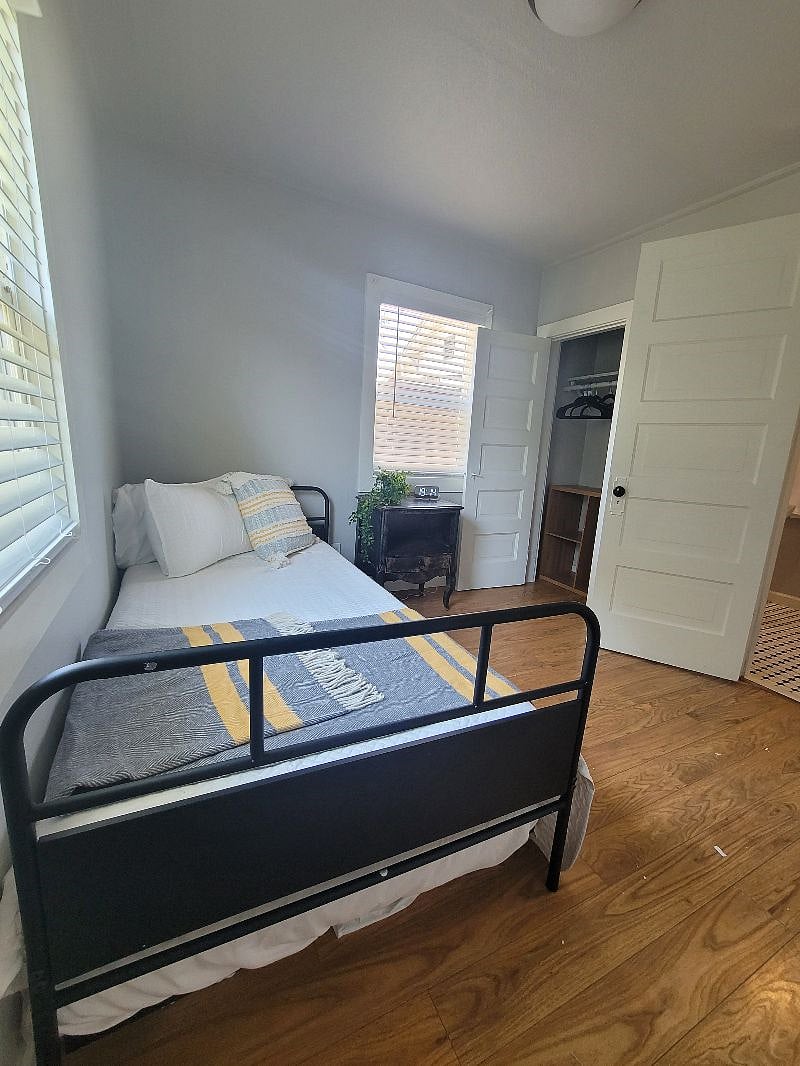 Furnished Finder property 399494_1 photo 7