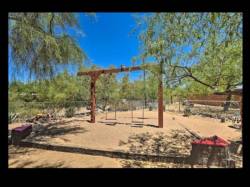 Furnished Finder property 399548_1 photo 22