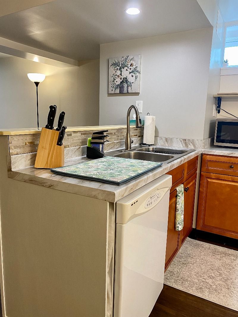 Furnished Finder property 399631_1 photo 12