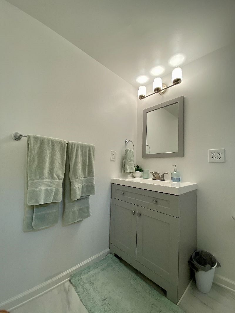 Furnished Finder property 399631_1 photo 24