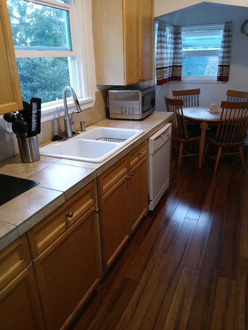 Furnished Finder property 399662_1 photo 5