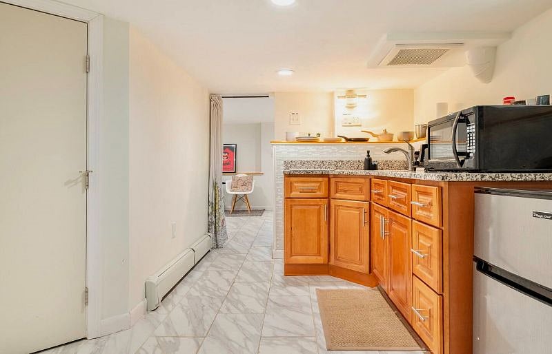 Furnished Finder property 399774_3 photo 7