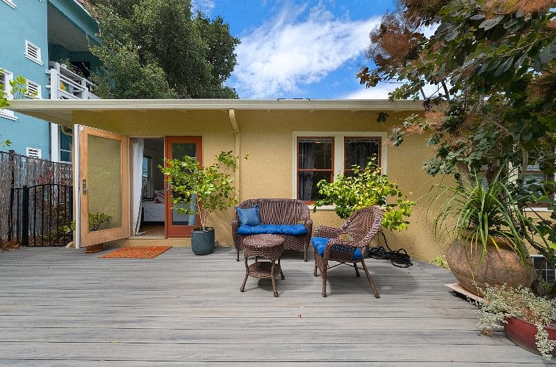 Furnished Finder property 399783_2 photo 17
