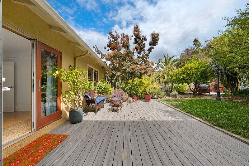 Furnished Finder property 399783_2 photo 18