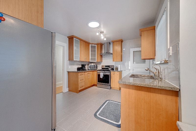 Furnished Finder property 399783_2 photo 5