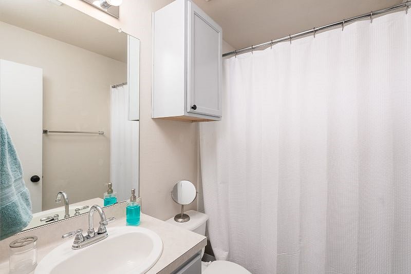 Furnished Finder property 399824_1 photo 16