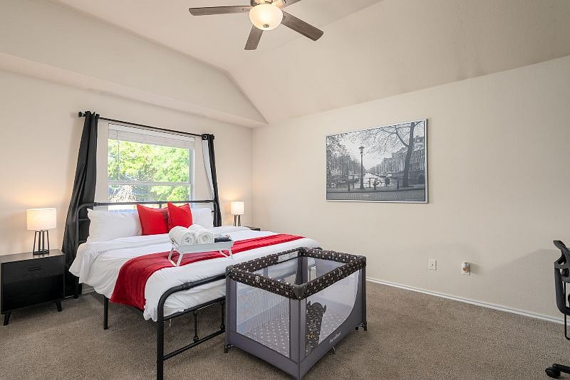 Furnished Finder property 399824_1 photo 6