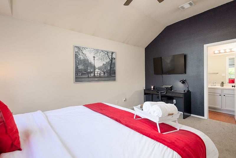 Furnished Finder property 399824_1 photo 14