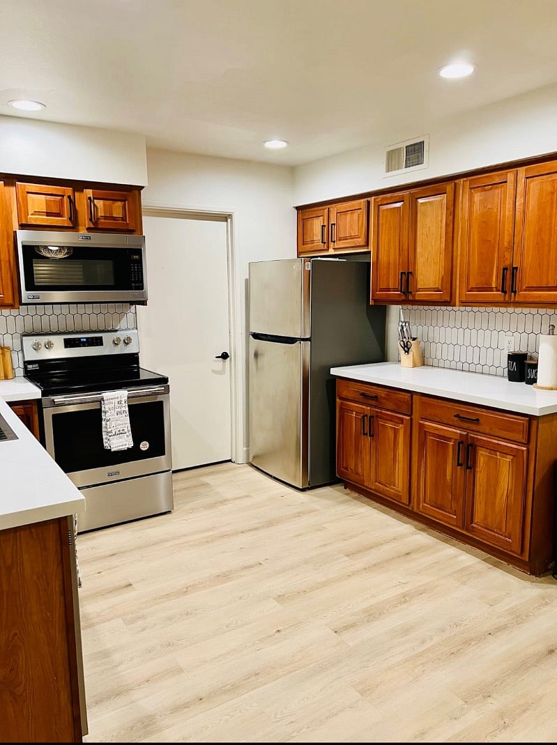 Furnished Finder property 399851_1 photo 15