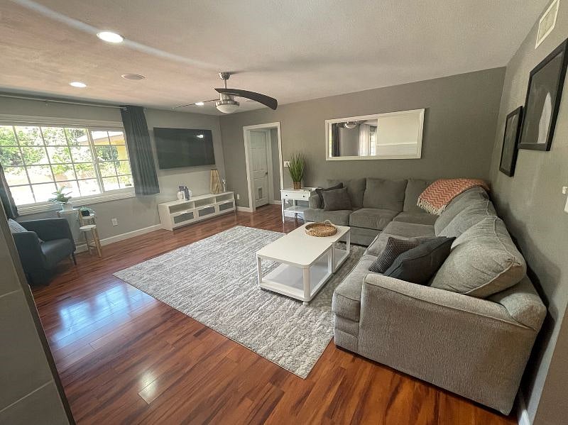 Furnished Finder property 399892_1 photo 13