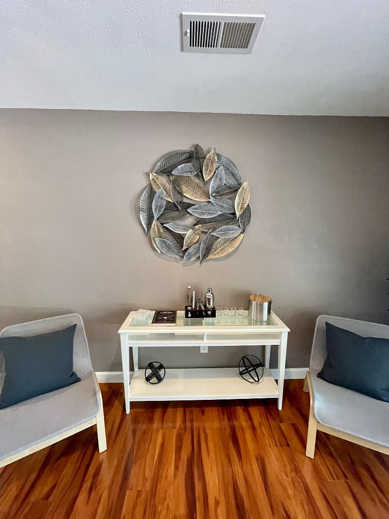 A little bar set up if you wish to enjoy a cocktail.