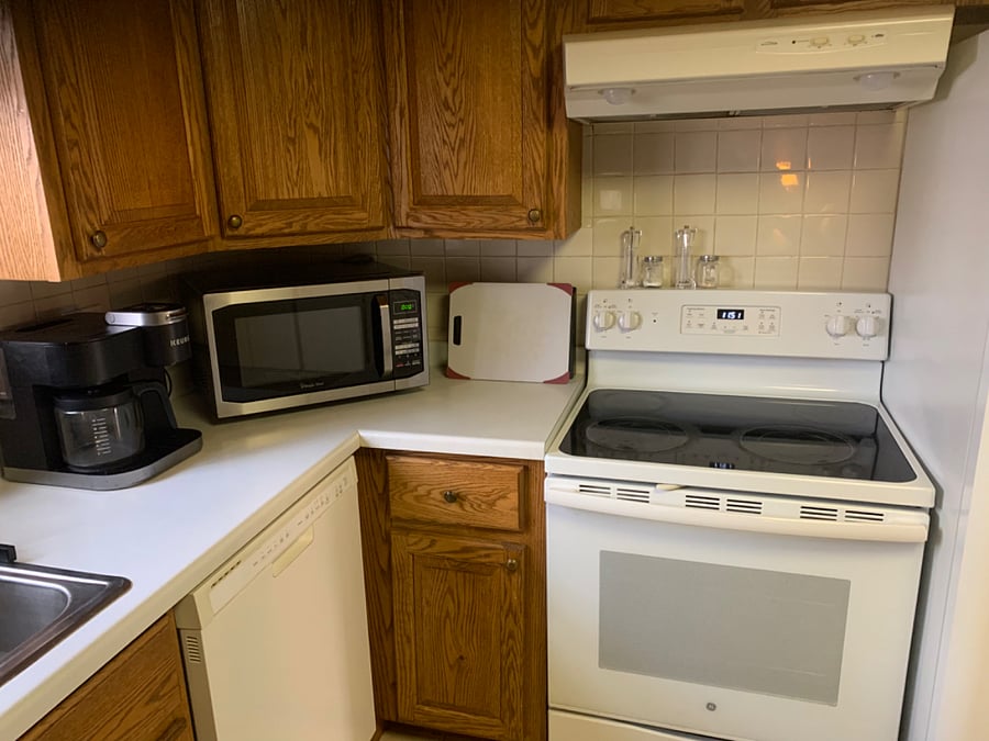 Furnished Finder property 399906_1 photo 16