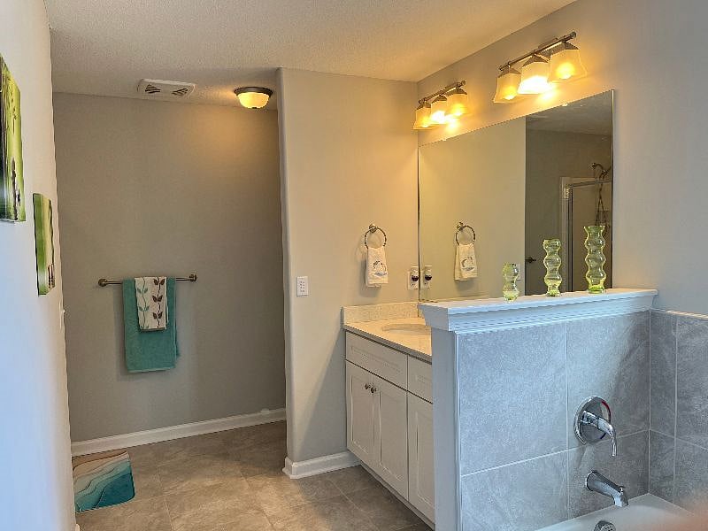 Furnished Finder property 399926_1 photo 8