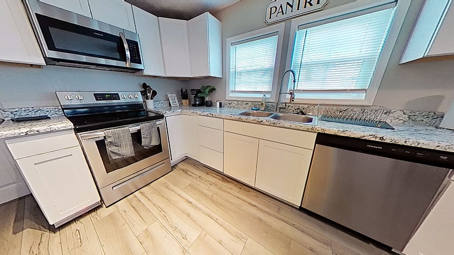 Furnished Finder property 399948_1 photo 3