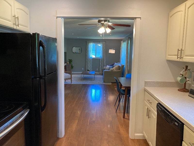 Furnished Finder property 399954_1 photo 9