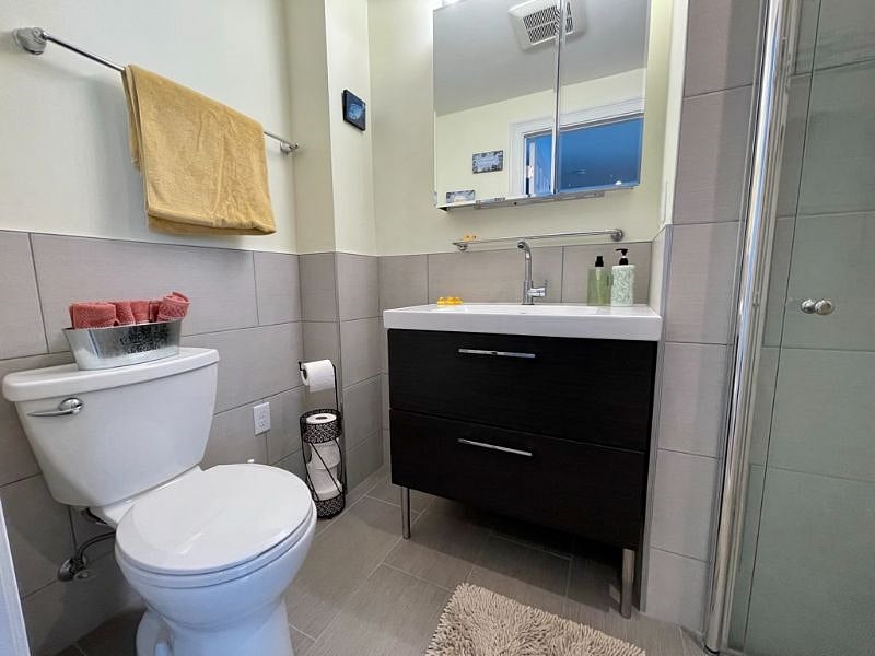 Furnished Finder property 399960_1 photo 21