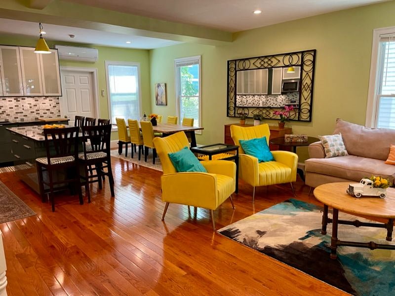 Furnished Finder property 399960_1 photo 9