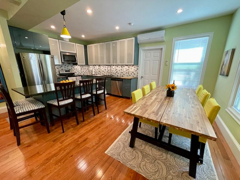 Furnished Finder property 399960_1 photo 25