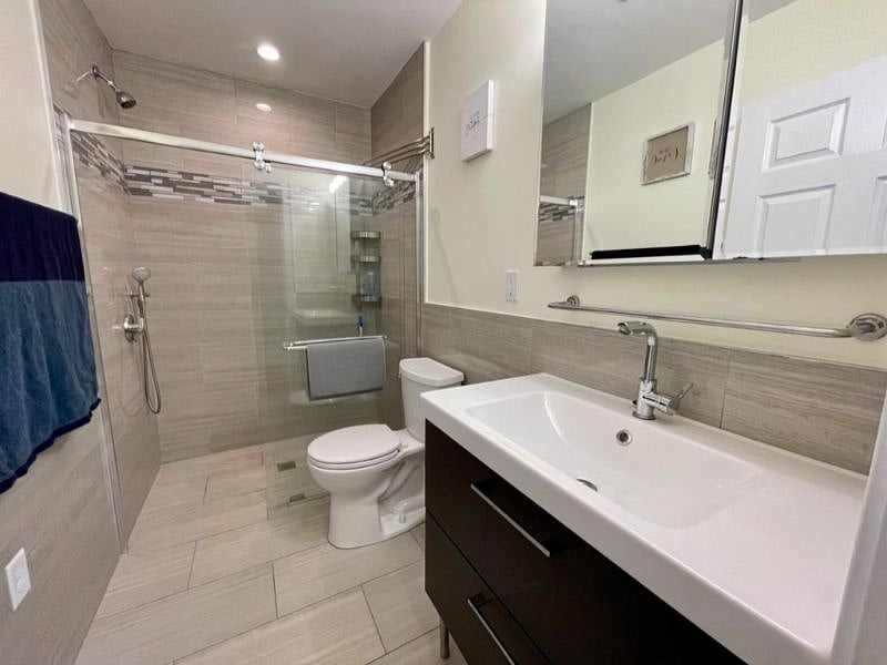 Furnished Finder property 399960_1 photo 52