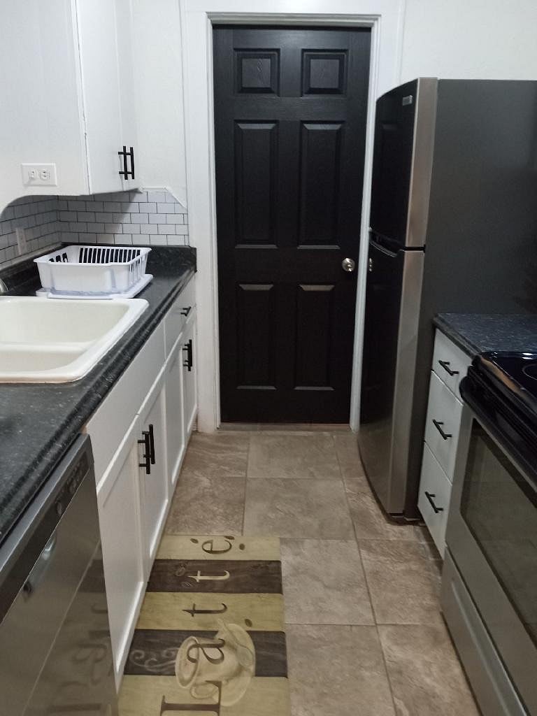 Furnished Finder property 399964_1 photo 18