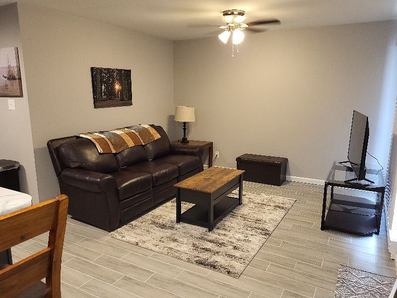 Furnished Finder property 399967_1 photo 4