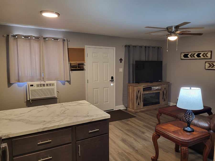 Furnished Finder property 399967_8 photo 4
