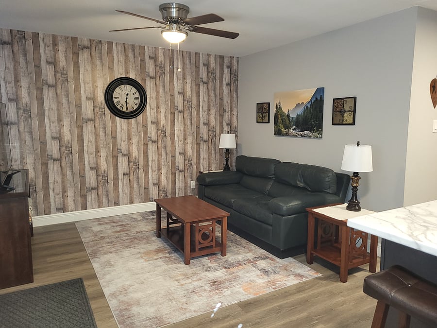 Furnished Finder property 399967_9 photo 3