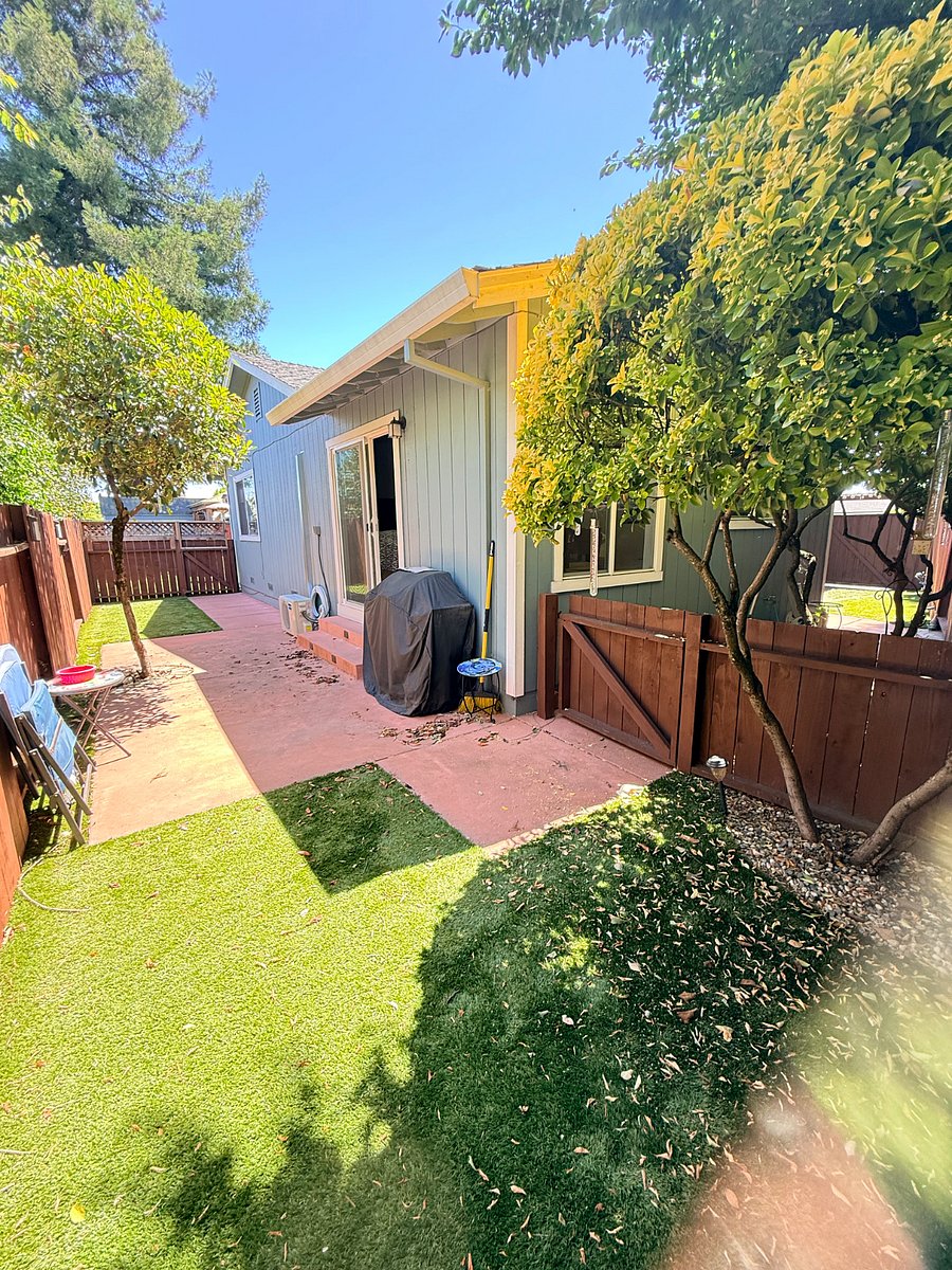 Furnished Finder property 399990_1 photo 23