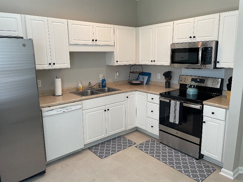 Furnished Finder property 400006_1 photo 12